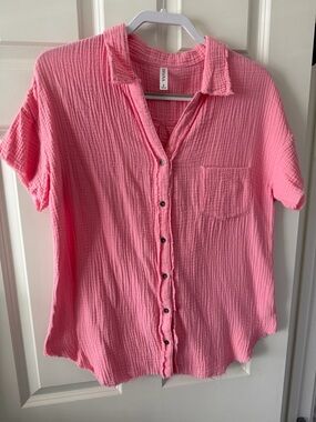 💯% Cotton Zenana Outfitters Pink Button-Down Gauze Shirt (MODIFIED).